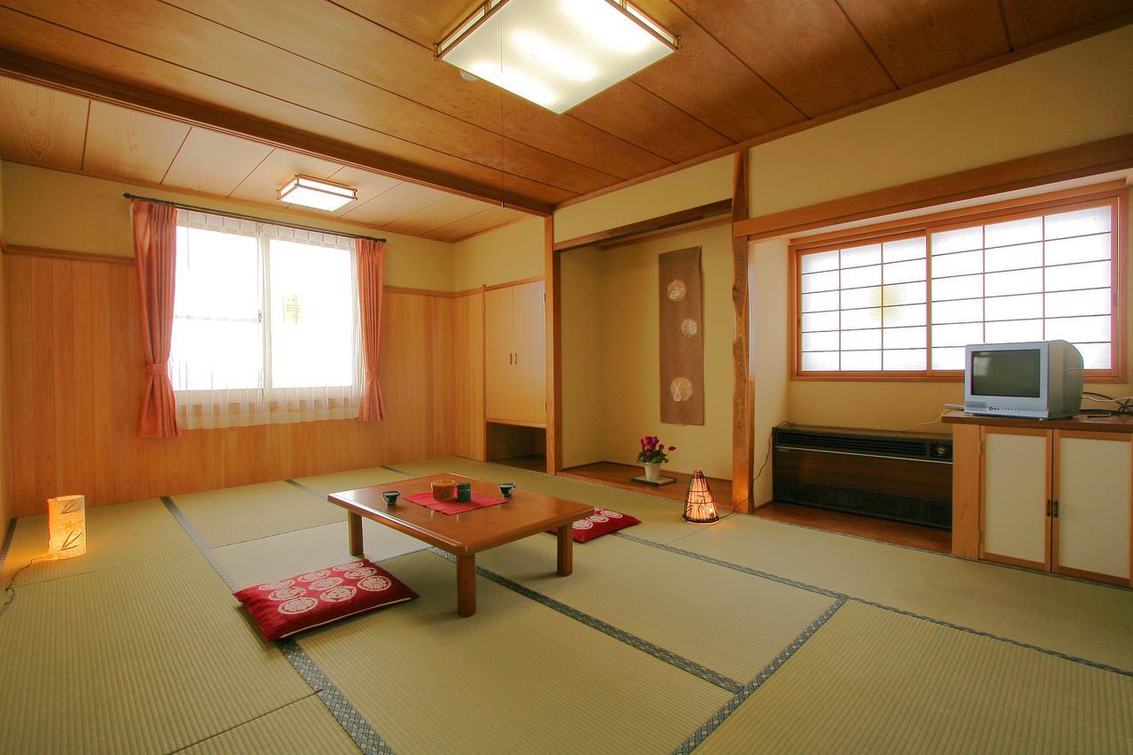 Hotel Araragi Yamanouchi  Εξωτερικό φωτογραφία